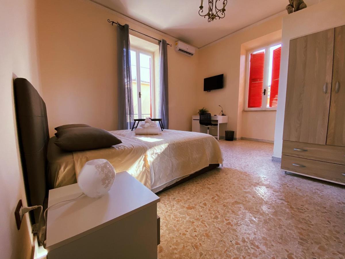 Happy Days Terracina Bed & Breakfast Екстериор снимка